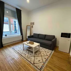 Independant Sans Cuisine - Le Coin Cosy Avec Wifi , Bruxelles Belgique